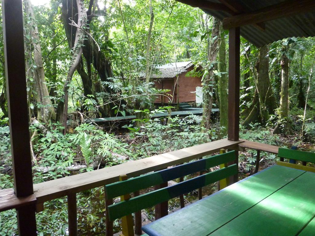 Hotel Casa Perico Rio Dulce Exterior photo